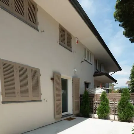 Costa Fiorita Lido Di Villa
